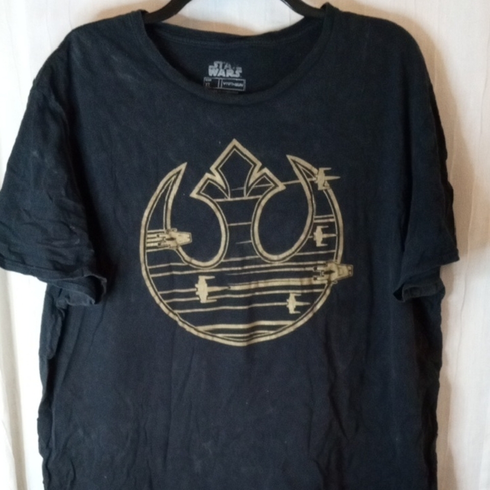 Star Wars Black and Gold Men's Shirt